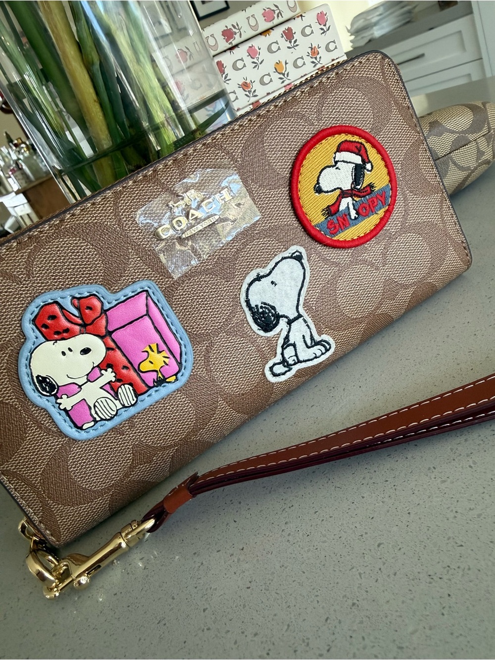 Coach signature C peanuts, snoopy zippered wallet NWOT collectors piece - Picture 14 of 15